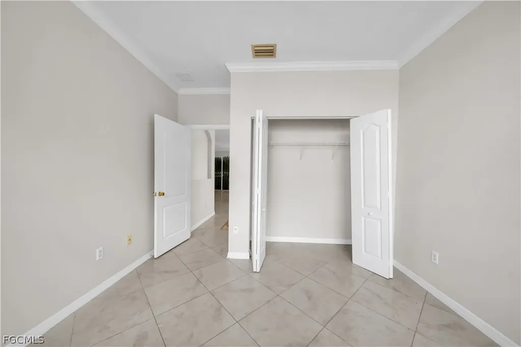 7020 Ambrosia Lane Naples FL 34119