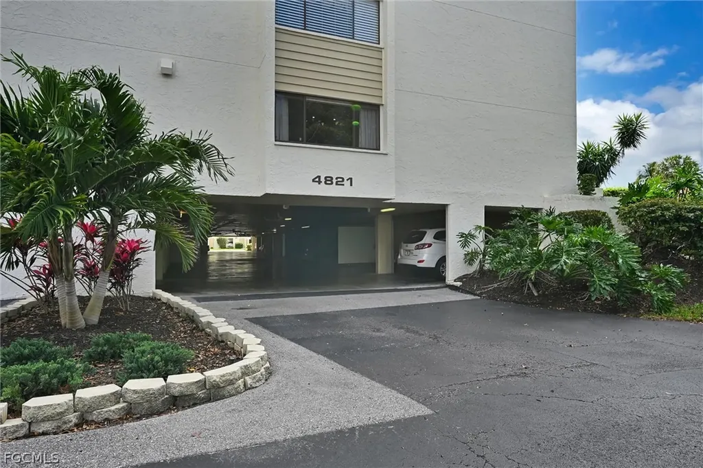 4821 S Landings Drive Fort Myers FL 33919