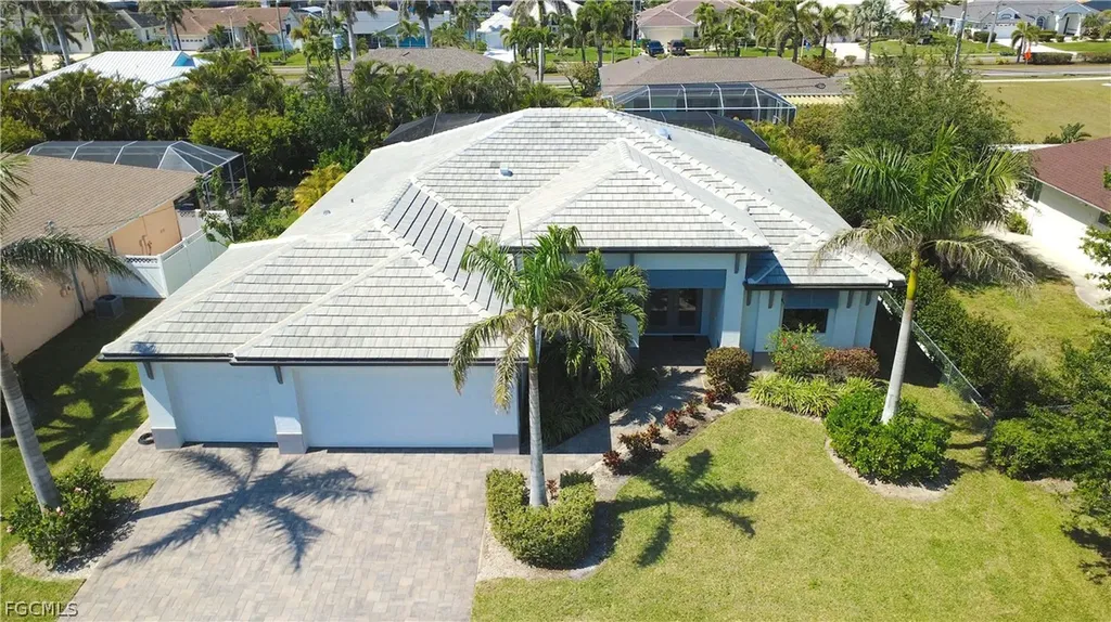 5216 SW 27th Place Cape Coral FL 33914