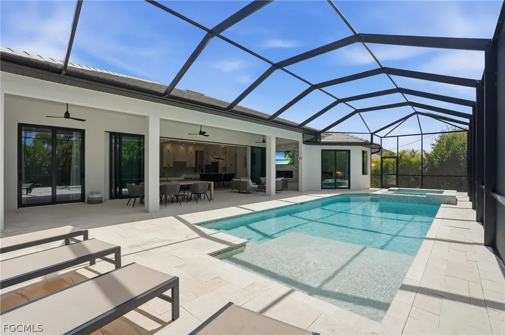 5216 SW 27th Place Cape Coral FL 33914