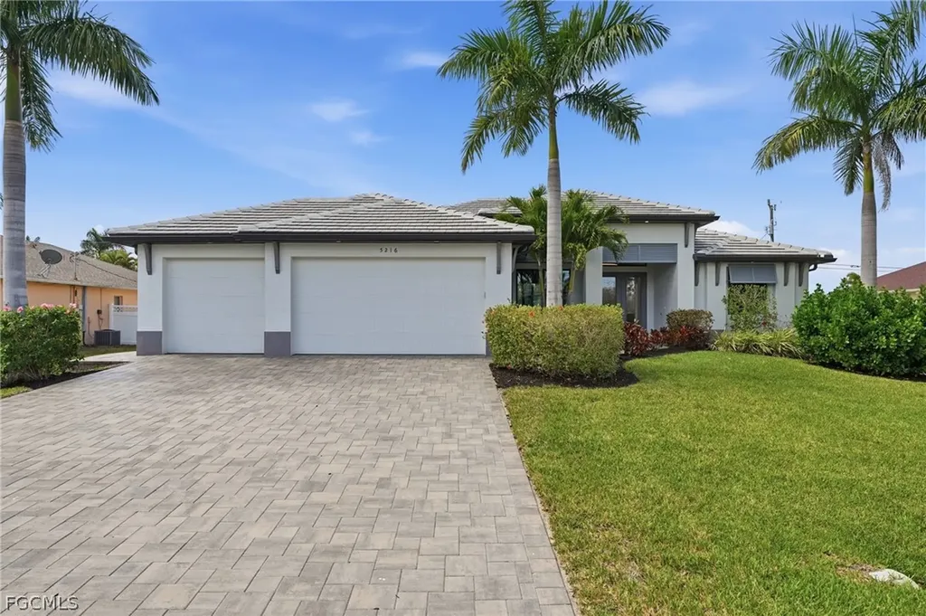 5216 SW 27th Place Cape Coral FL 33914
