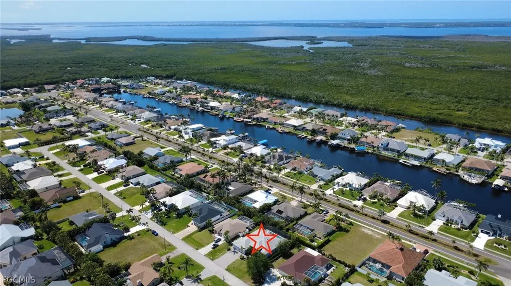 5216 SW 27th Place Cape Coral FL 33914