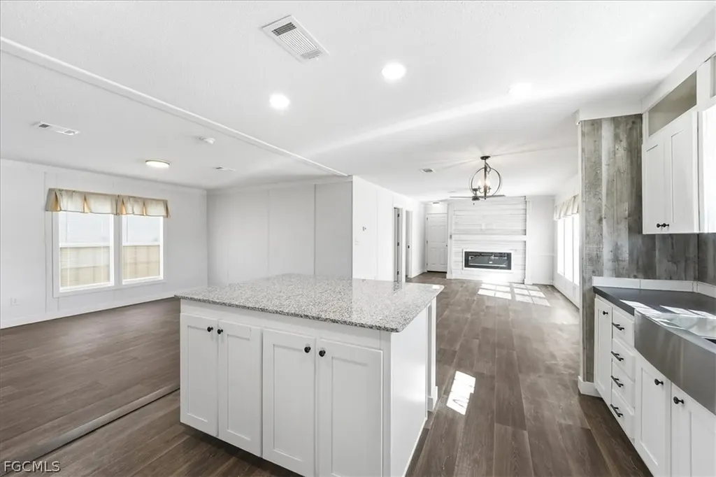 14712 Nantucket Road North Fort Myers FL 33917