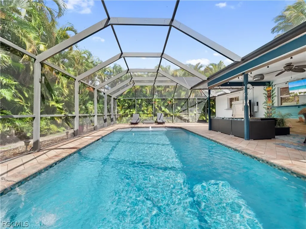 2138 SW 12th Place Cape Coral FL 33991