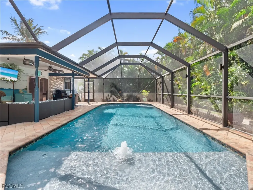 2138 SW 12th Place Cape Coral FL 33991