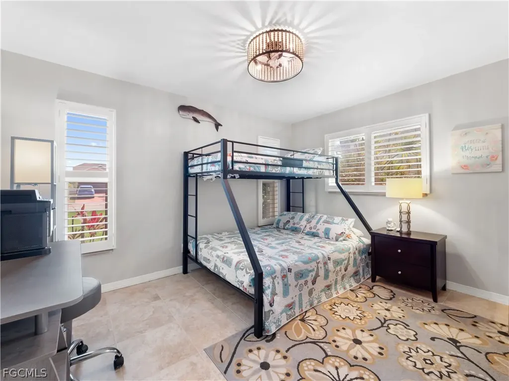 2138 SW 12th Place Cape Coral FL 33991