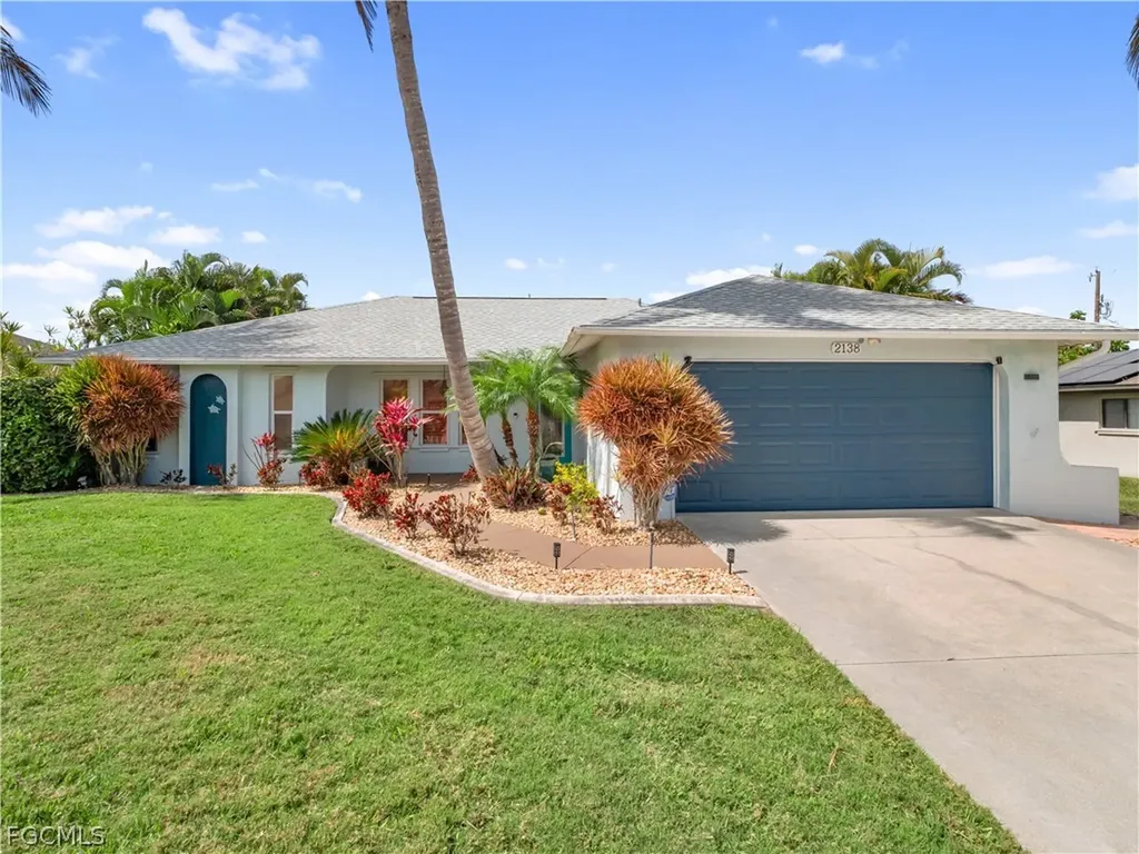 2138 SW 12th Place Cape Coral FL 33991