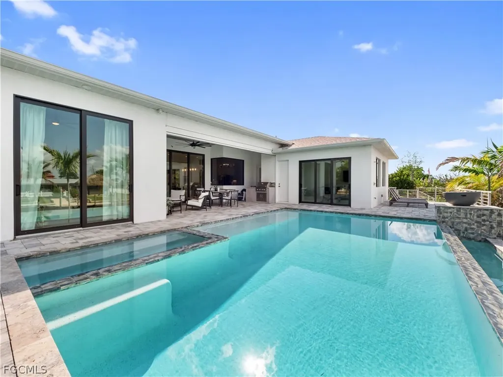 1021 Lucerne Avenue Cape Coral FL 33904