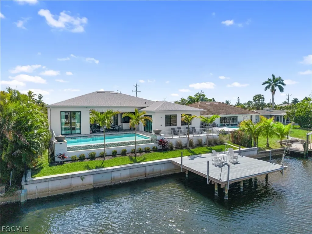1021 Lucerne Avenue Cape Coral FL 33904