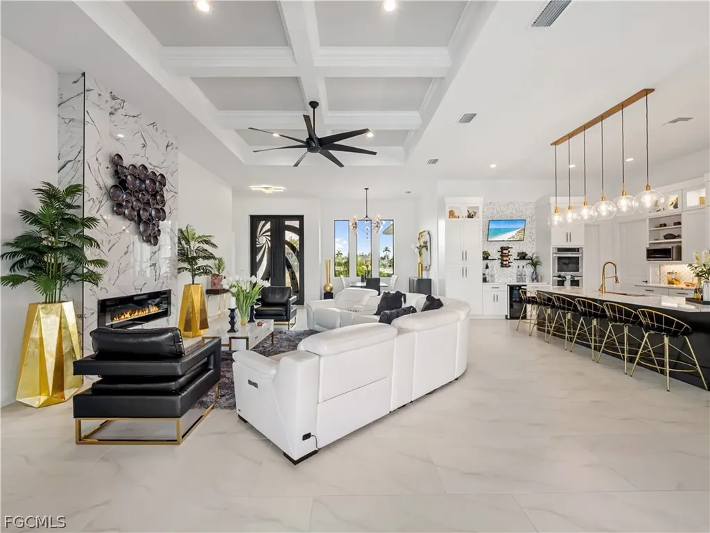 1021 Lucerne Avenue Cape Coral FL 33904
