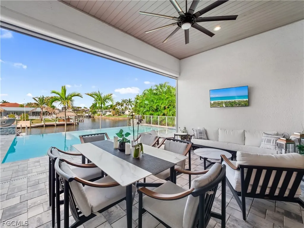 1021 Lucerne Avenue Cape Coral FL 33904