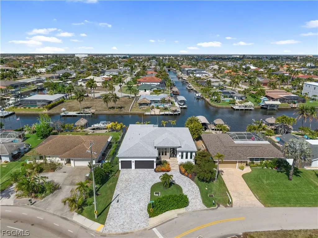 1021 Lucerne Avenue Cape Coral FL 33904