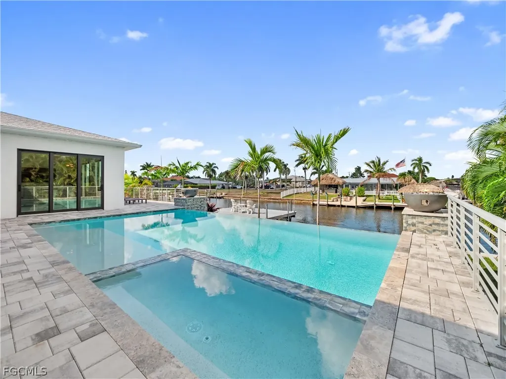 1021 Lucerne Avenue Cape Coral FL 33904