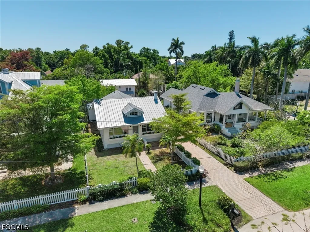 1310 Poinciana Avenue Fort Myers FL 33901