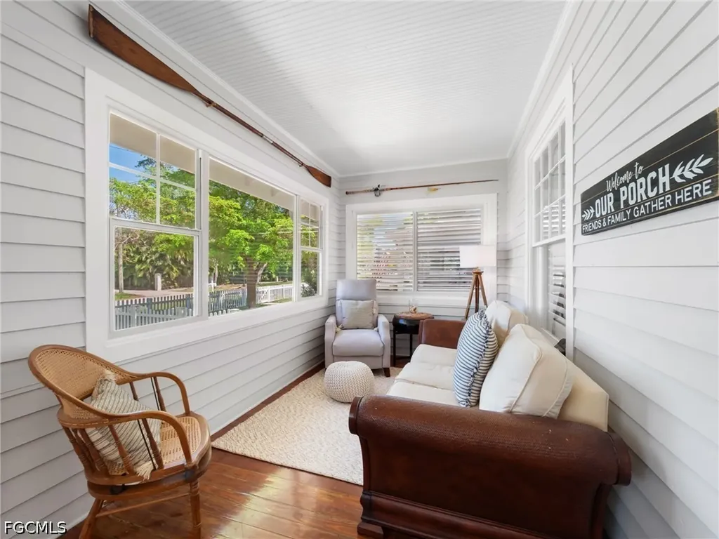 1310 Poinciana Avenue Fort Myers FL 33901