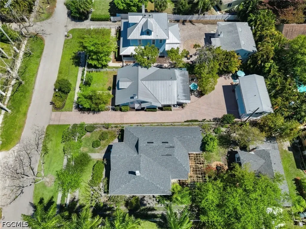 1310 Poinciana Avenue Fort Myers FL 33901