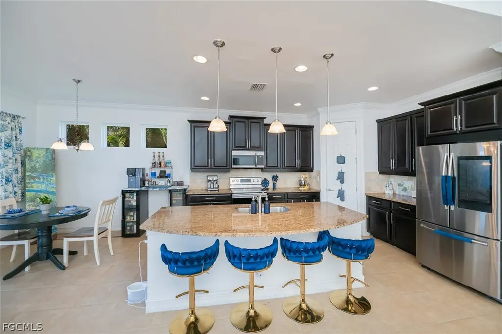 223 Destiny Circle Cape Coral FL 33990