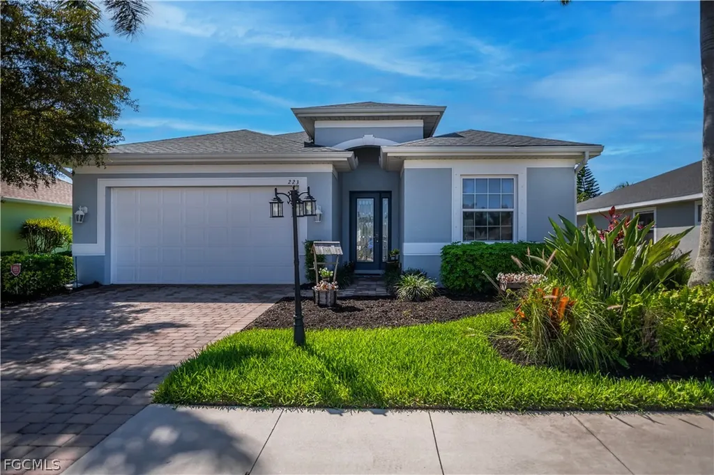 223 Destiny Circle Cape Coral FL 33990