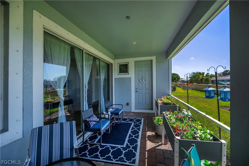 223 Destiny Circle Cape Coral FL 33990