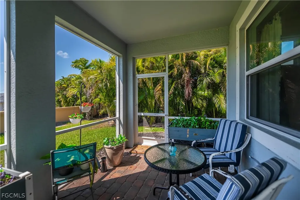 223 Destiny Circle Cape Coral FL 33990