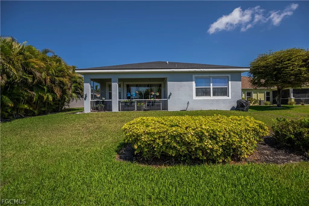 223 Destiny Circle Cape Coral FL 33990