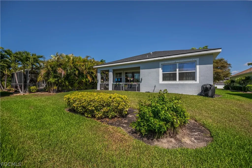 223 Destiny Circle Cape Coral FL 33990