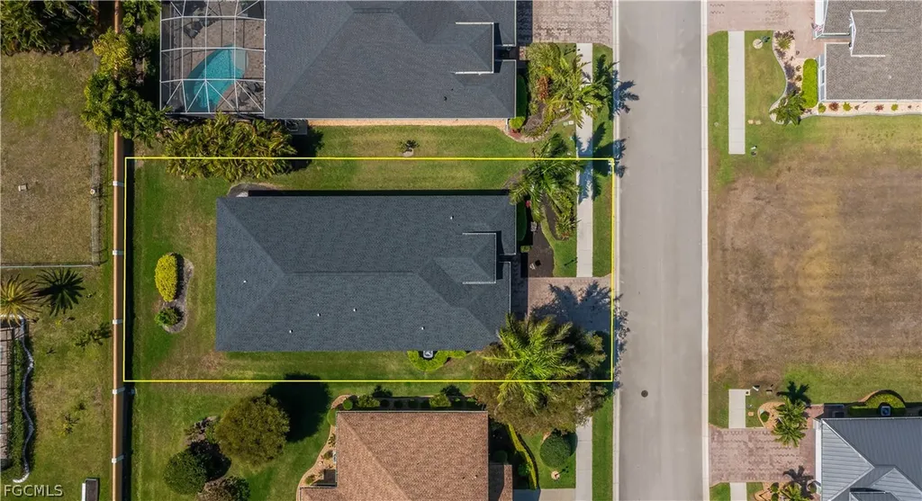 223 Destiny Circle Cape Coral FL 33990