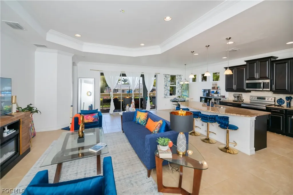 223 Destiny Circle Cape Coral FL 33990