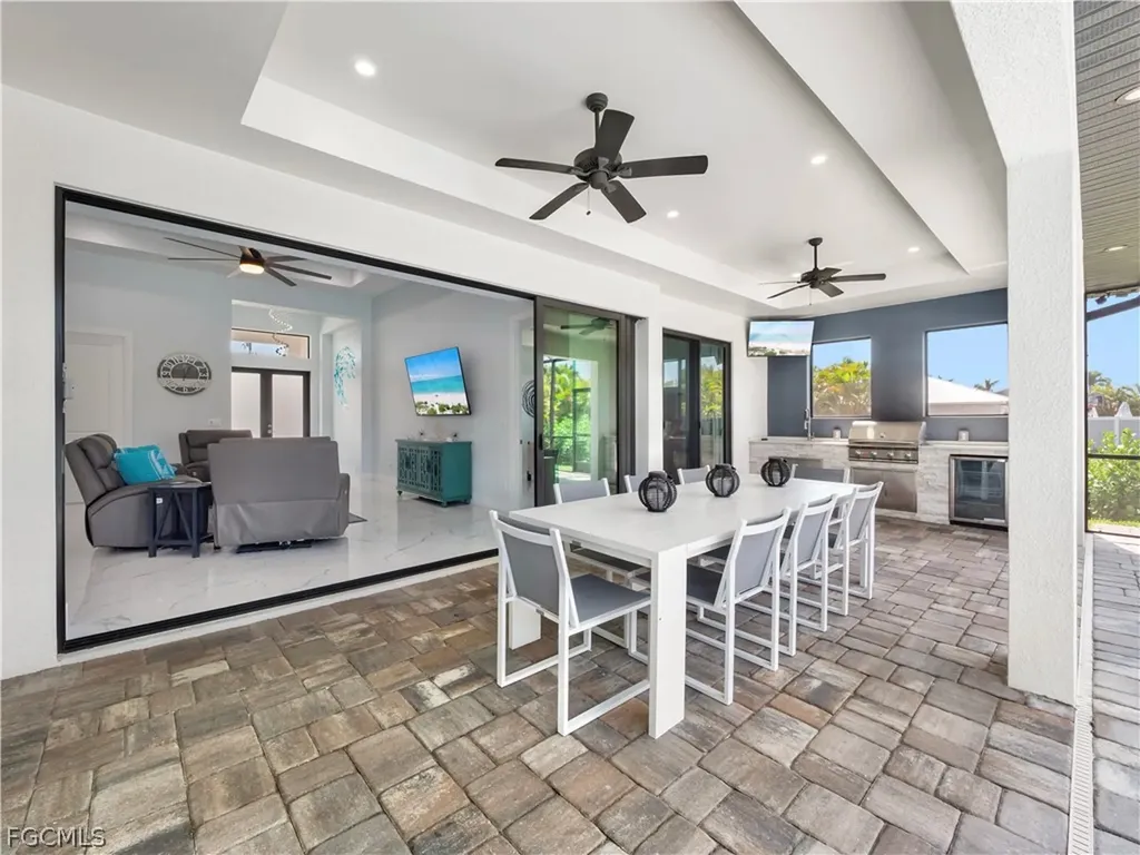 5002 Agualinda Boulevard Cape Coral FL 33914