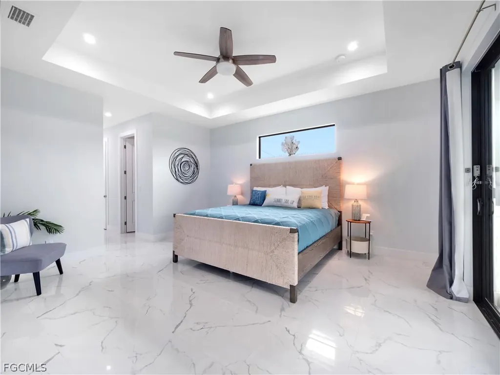 5002 Agualinda Boulevard Cape Coral FL 33914