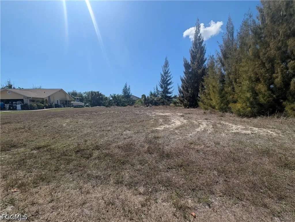 507 SW 7th Terrace Cape Coral FL 33991