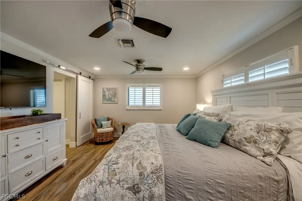 11599 Island Avenue Matlacha FL 33993