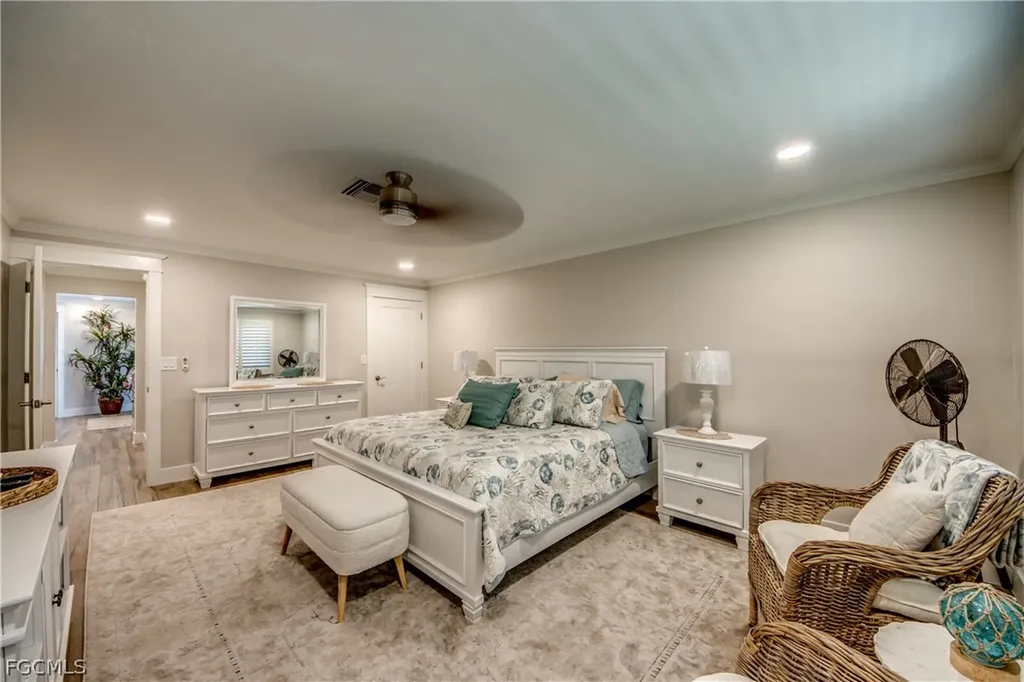 11599 Island Avenue Matlacha FL 33993