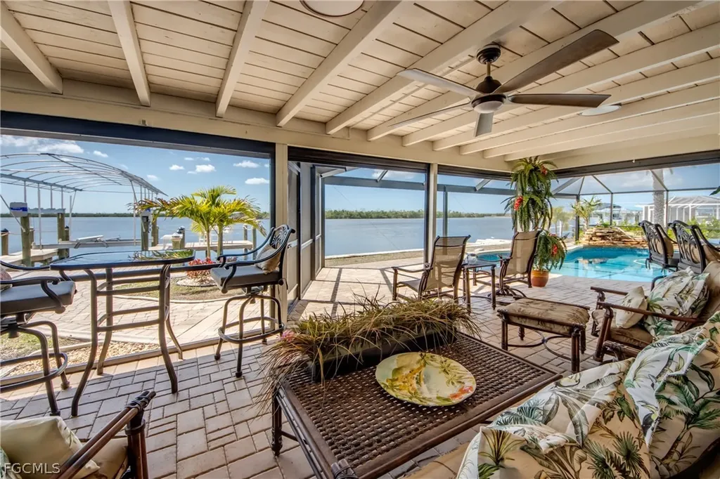 11599 Island Avenue Matlacha FL 33993