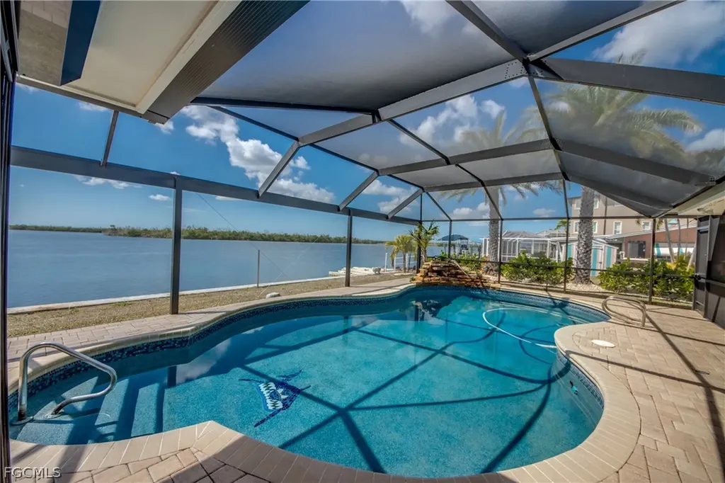 11599 Island Avenue Matlacha FL 33993