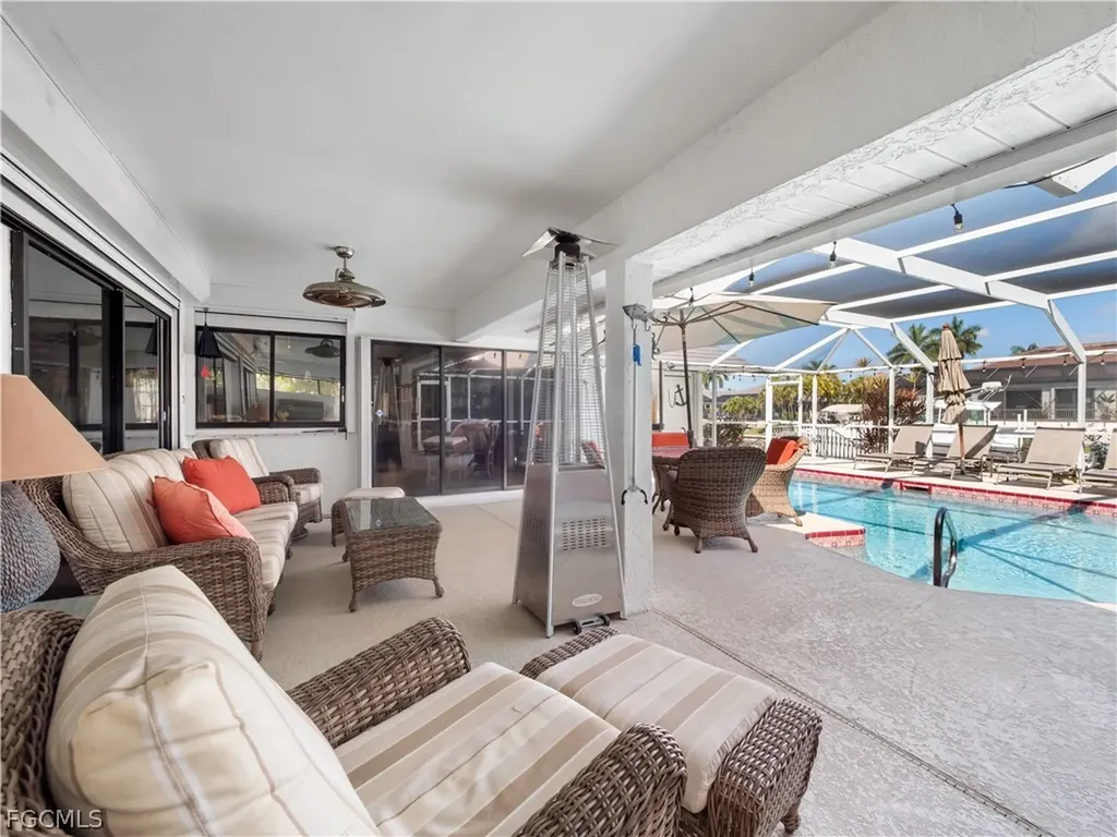 1513 SW 57th Street Cape Coral FL 33914