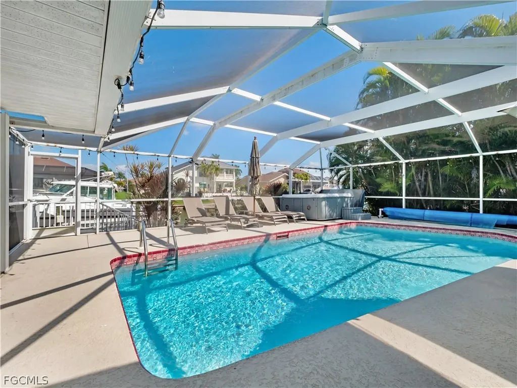 1513 SW 57th Street Cape Coral FL 33914