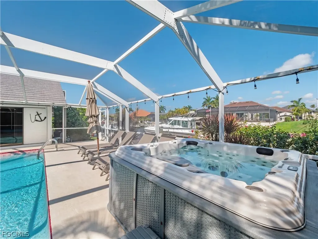 1513 SW 57th Street Cape Coral FL 33914