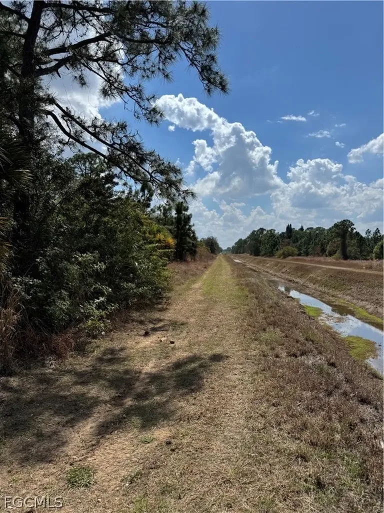 7969 3rd Terrace Labelle FL 33935