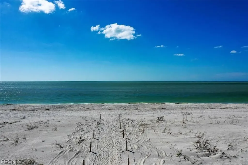 5117 Sea Bell Road Sanibel FL 33957