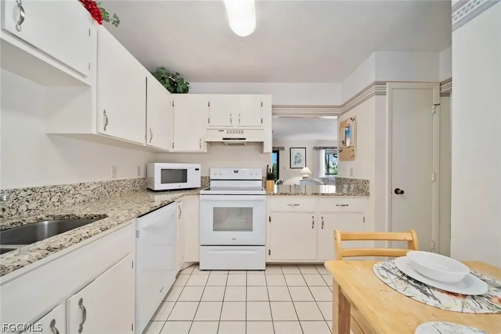 5117 Sea Bell Road Sanibel FL 33957