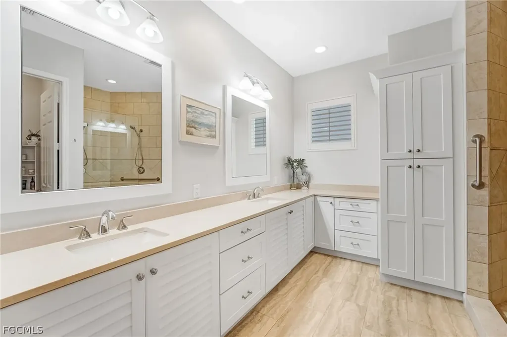 14220 Royal Harbour Court Fort Myers FL 33908