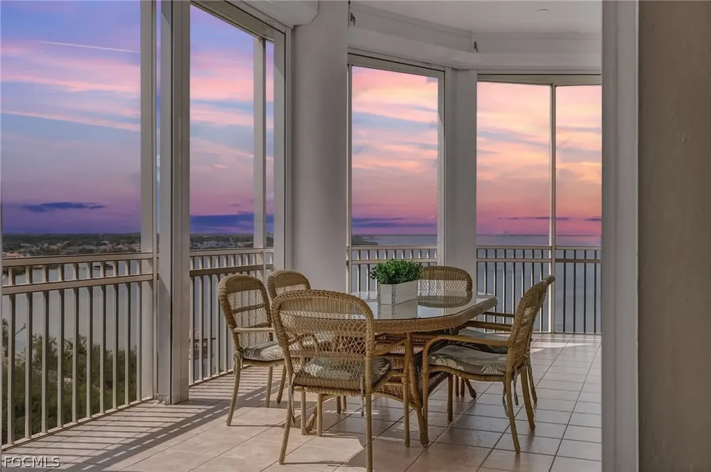 14220 Royal Harbour Court Fort Myers FL 33908