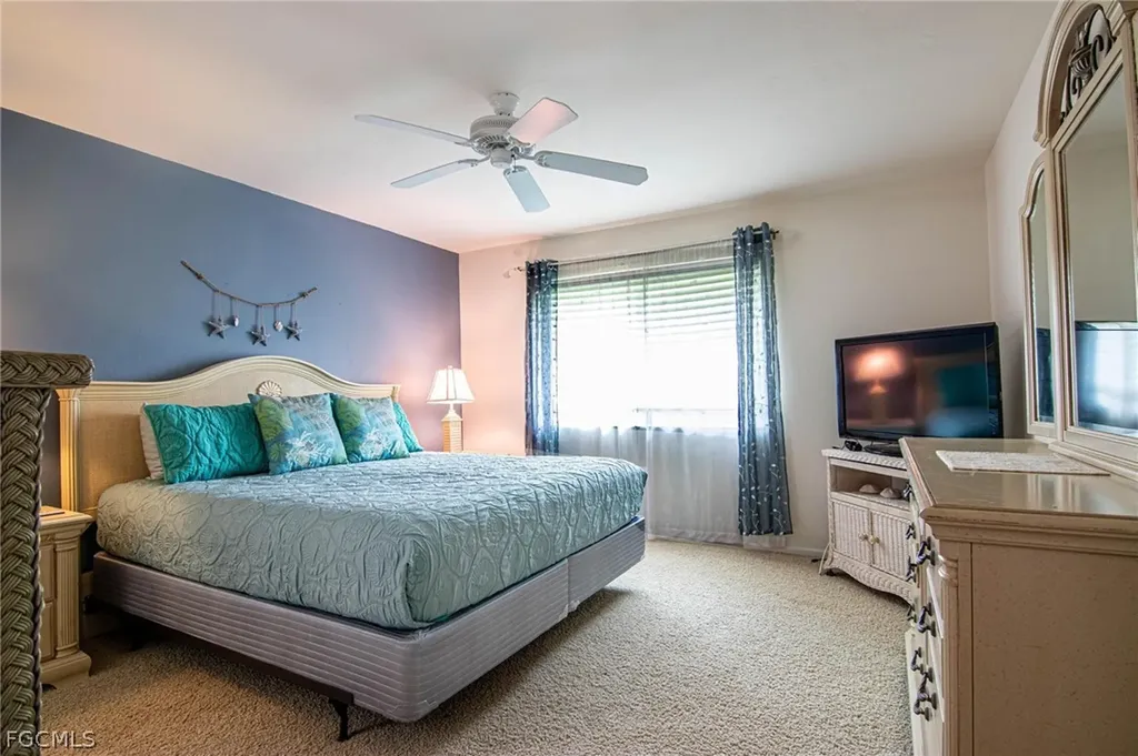 6725 Winkler Road Fort Myers FL 33919