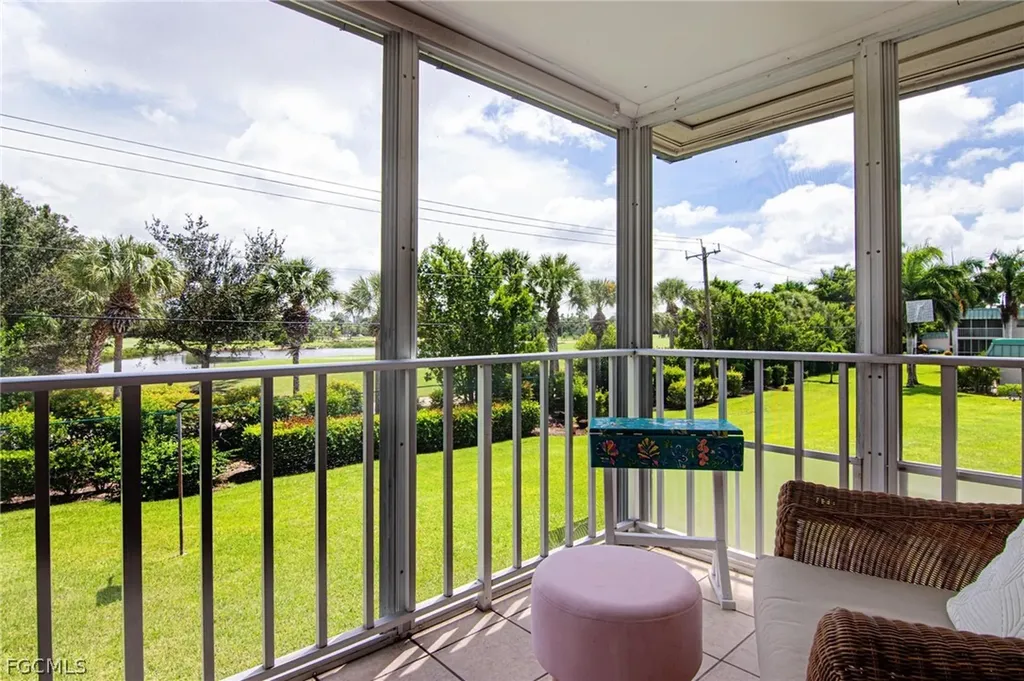 6725 Winkler Road Fort Myers FL 33919