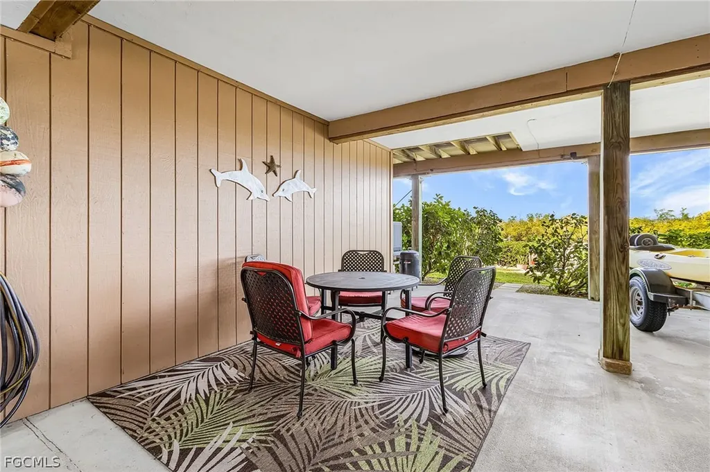 7628 Captains Harbor Drive Bokeelia FL 33922