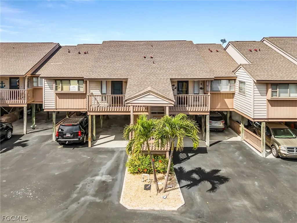 7628 Captains Harbor Drive Bokeelia FL 33922