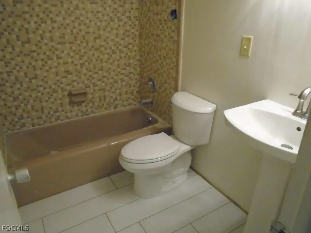 708 Victoria Drive Cape Coral FL 33904