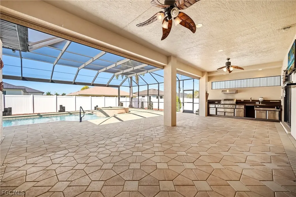 4436 SW 15th Avenue Cape Coral FL 33914