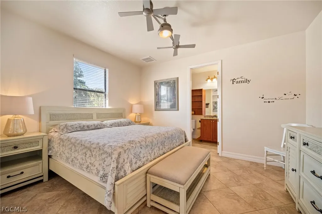 4436 SW 15th Avenue Cape Coral FL 33914